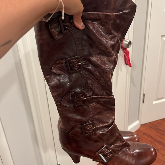 Genuine leather bowed boots with faux fur lining 👢 - Picture 5 of 5